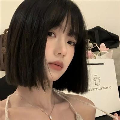 艳谍玛泰哈莉 海报